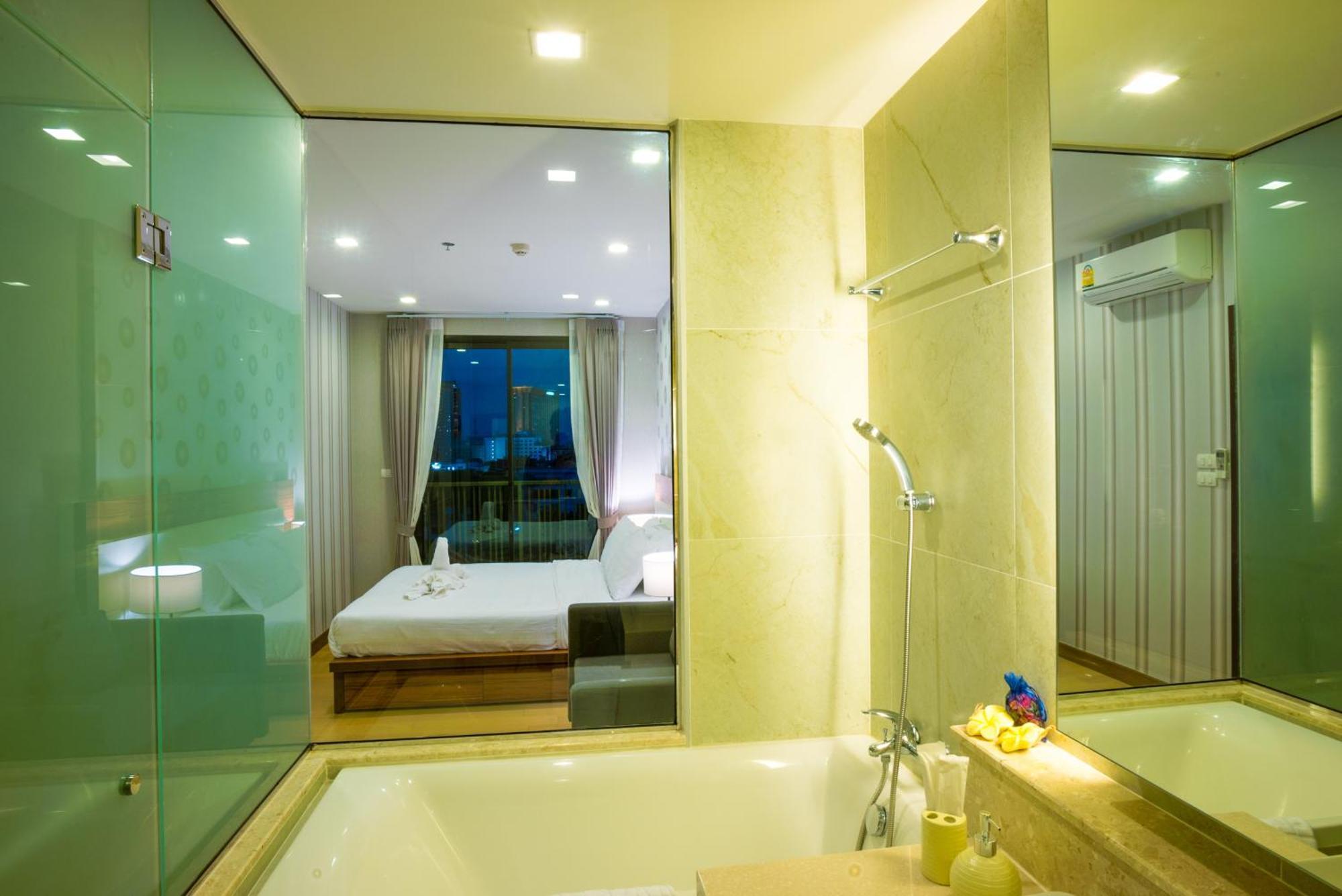 The Astra Suites Chiang Mai Eksteriør billede