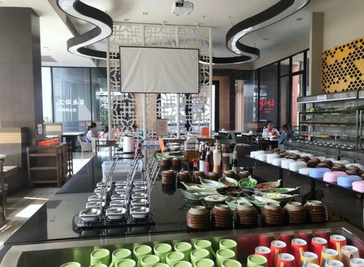 The Astra Suites Chiang Mai Eksteriør billede